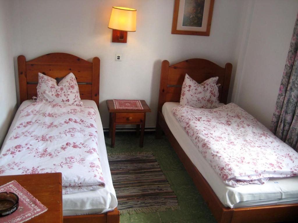 Pension Casa Austria Calella Chambre photo