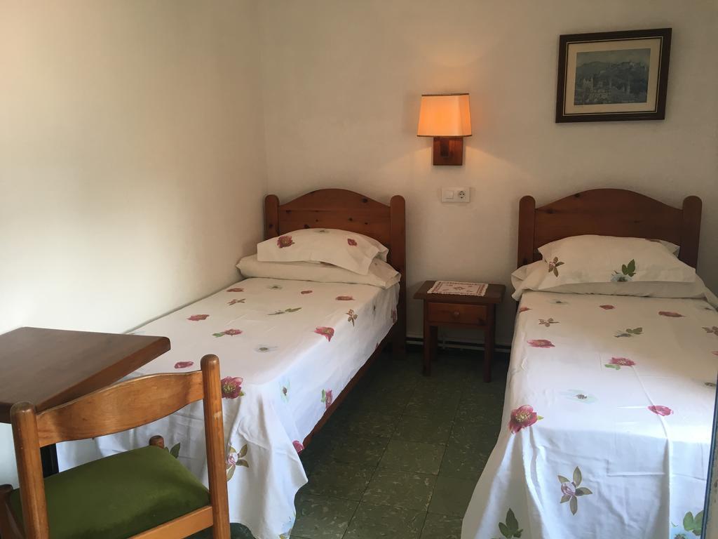Pension Casa Austria Calella Extérieur photo