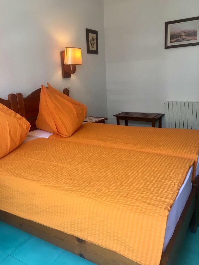 Pension Casa Austria Calella Extérieur photo