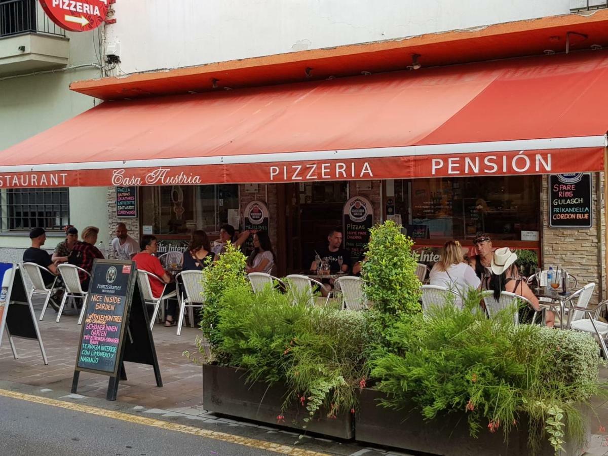 Pension Casa Austria Calella Extérieur photo